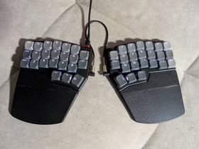 deep_sea_wrist_rest.jpg